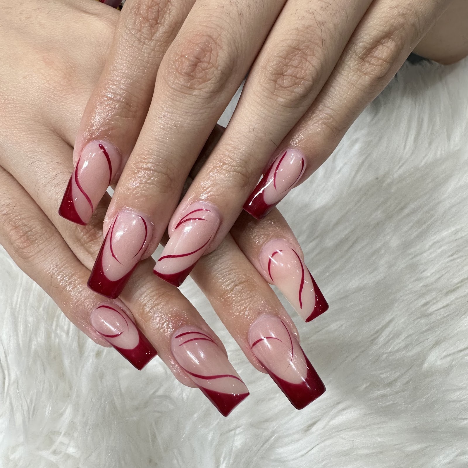Studio Nails & Spa logo
